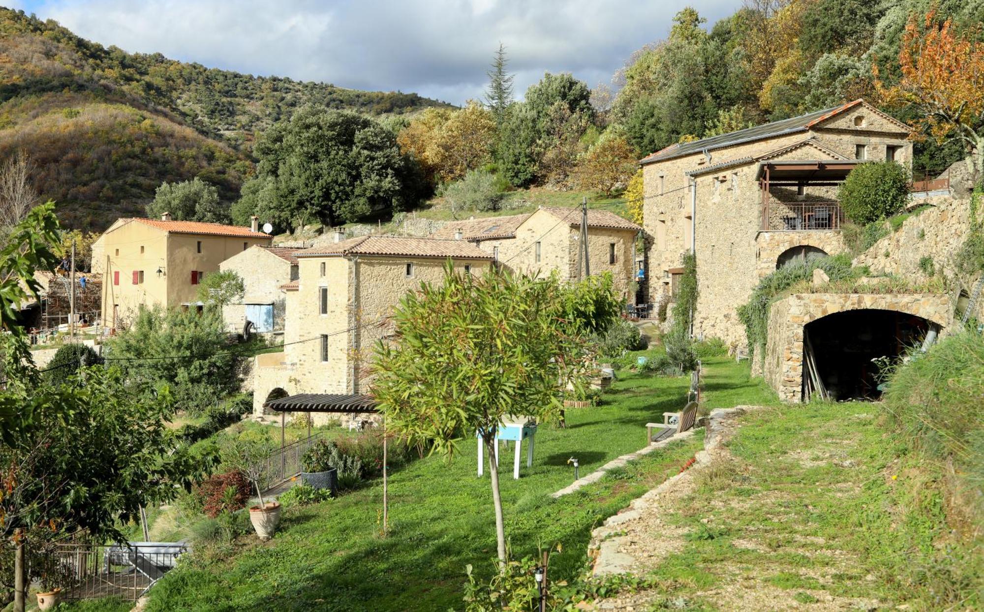 Grand Gite, Mas Favieres Notre-Dame-de-la-Rouviere Luaran gambar
